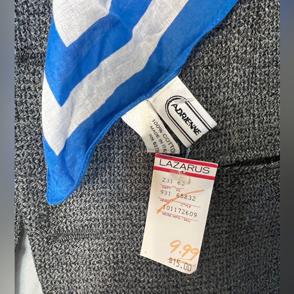 Vintage Adrienne Vittadini 100% Cotton Scarf with Blue and White flowers - Picture 3 of 11